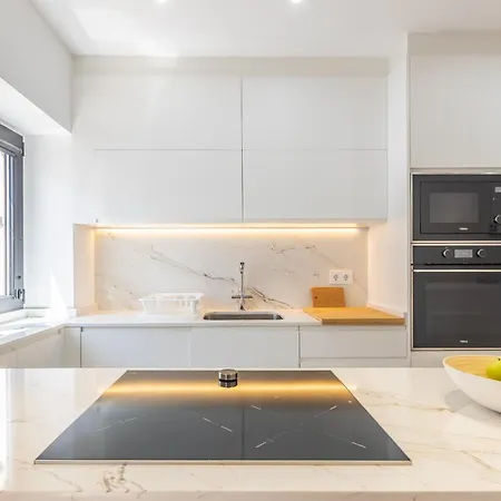 Сasa de vacaciones Modern Balcony Terrace House Solarium - Parking *